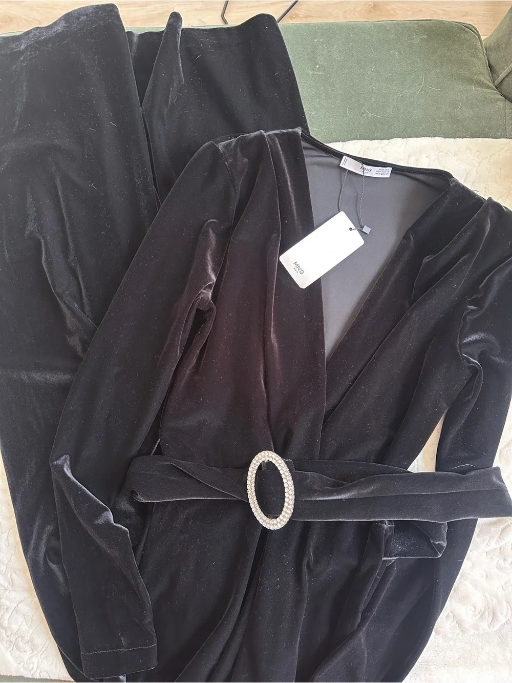 Mango Black Velvet Long-Sleeve Wrap Dress with Rhinestone Oval Buckle - Picture 2 of 4
